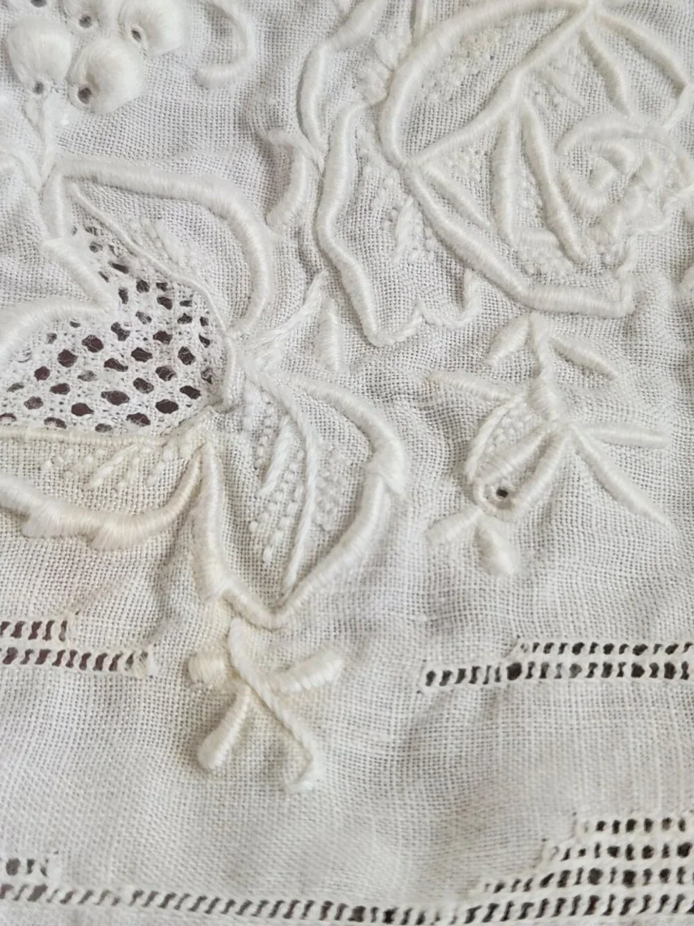 Vintage Square Linen Tablecloth With Intricate Embroidered Floral Pattern & Croc